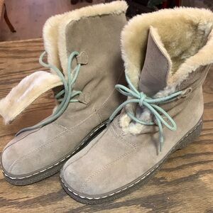 Hush Puppies boots